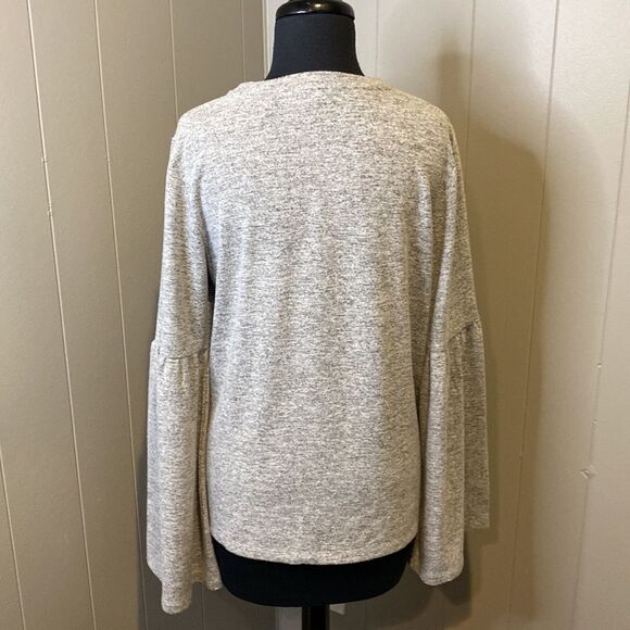 Walter Baker Medium Round Neck Bell Long Sleeves Top Heather Gray - Picture 4 of 6